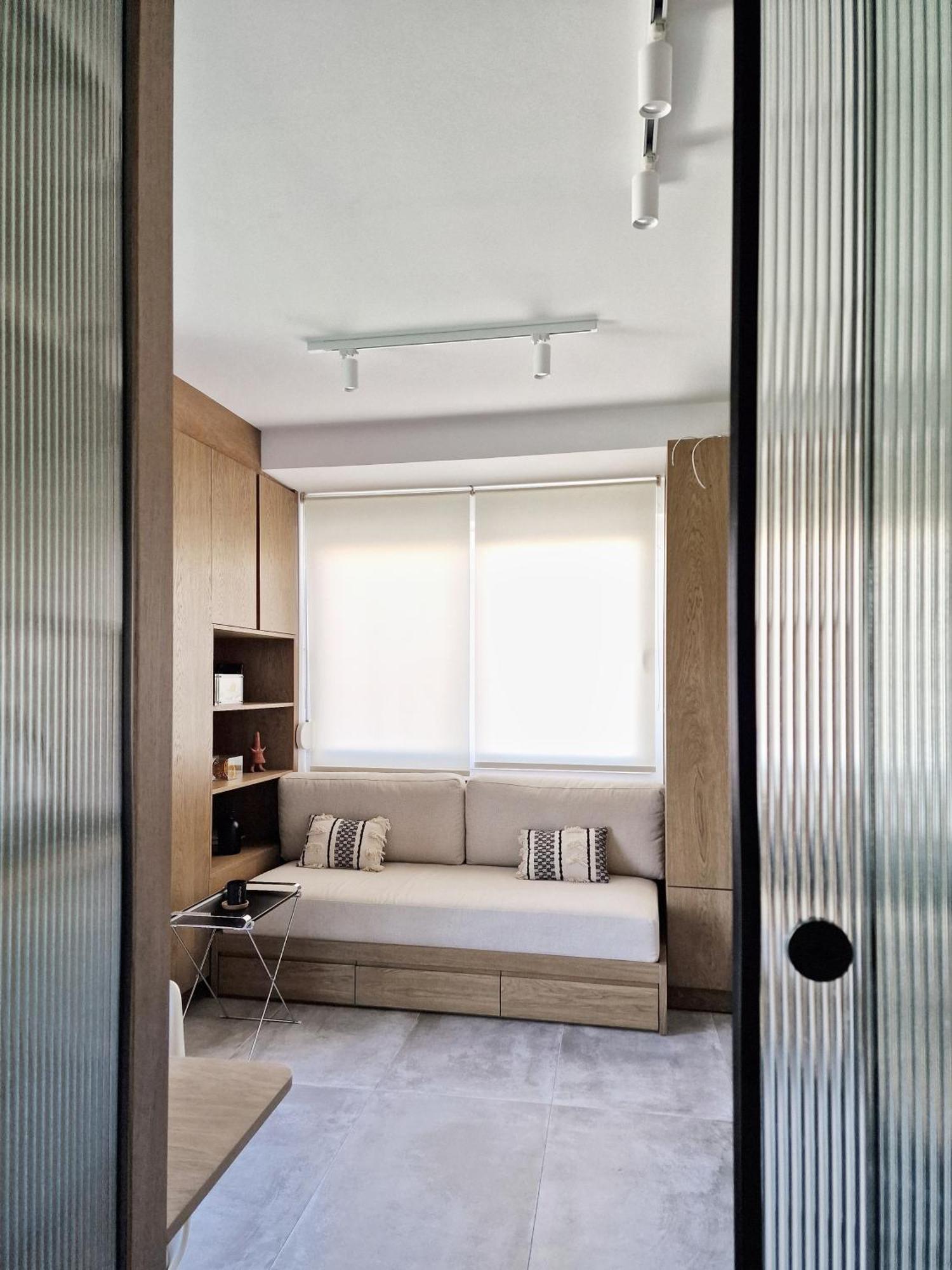 Apartment Small Elegant House